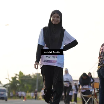 Runner Photo 7684015