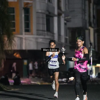 Runner Photo 7684054