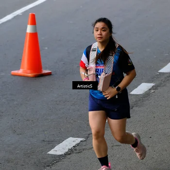 Runner Photo 7684058