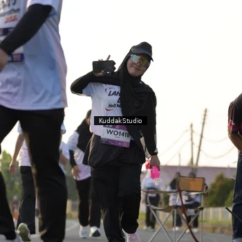 Runner Photo 7684066