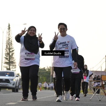 Runner Photo 7684072