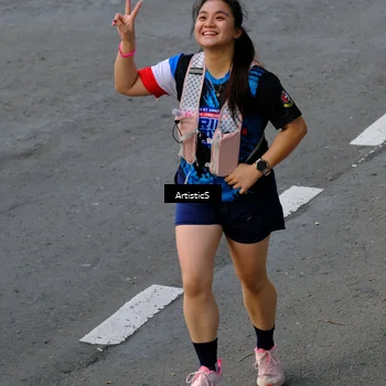 Runner Photo 7684073