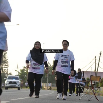 Runner Photo 7684074