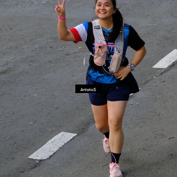 Runner Photo 7684089