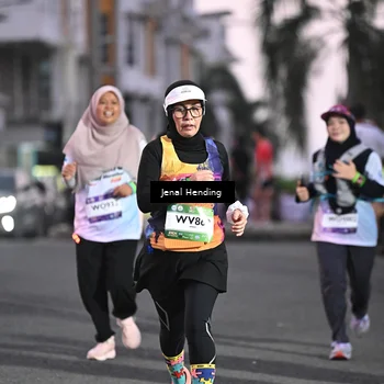 Runner Photo 7684093