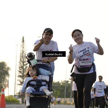 Runner Photo 7684124