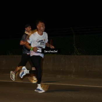 Runner Photo 7684134