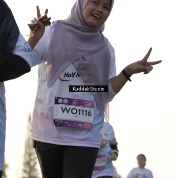 Runner Photo 7684143