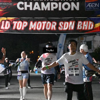 Runner Photo 7684149