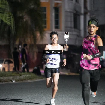 Runner Photo 7684174
