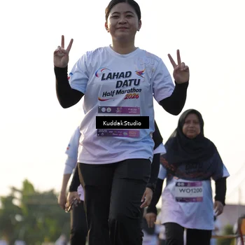 Runner Photo 7684180