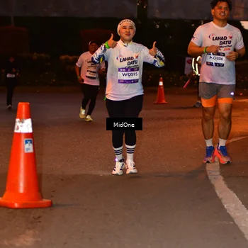Runner Photo 7684183