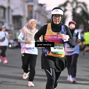 Runner Photo 7684185
