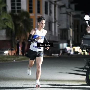 Runner Photo 7684195