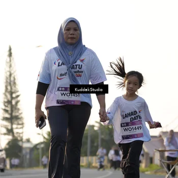 Runner Photo 7684217