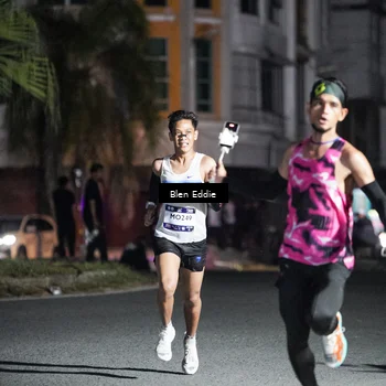 Runner Photo 7684231