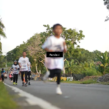 Runner Photo 7684233