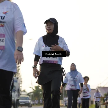 Runner Photo 7684237