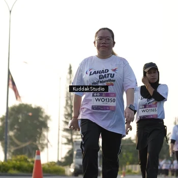 Runner Photo 7684242
