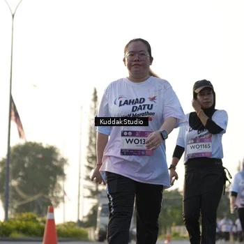 Runner Photo 7684243