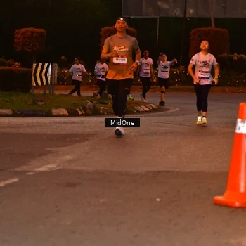 Runner Photo 7684271