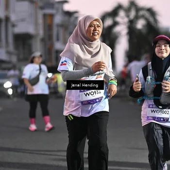 Runner Photo 7684273