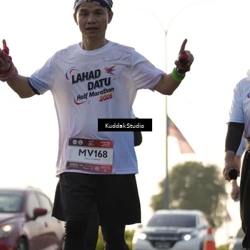 Runner Photo 7684292