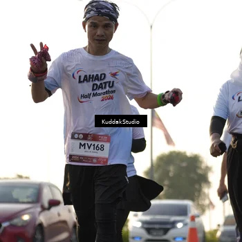 Runner Photo 7684299