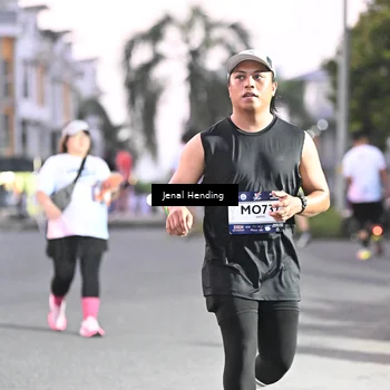 Runner Photo 7684302