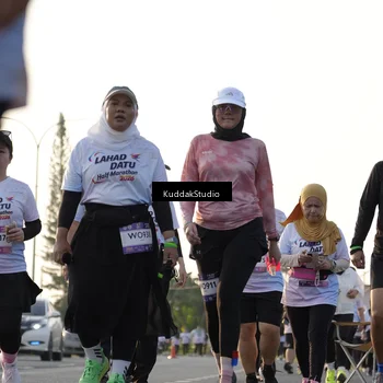 Runner Photo 7684317