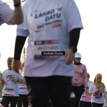 Runner Photo 7684322