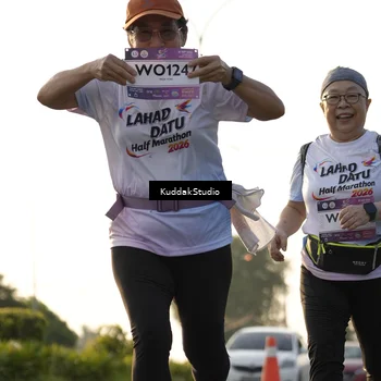 Runner Photo 7684332