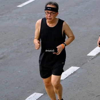 Runner Photo 7684341