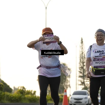 Runner Photo 7684350