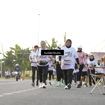 Runner Photo 7684361