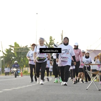 Runner Photo 7684363