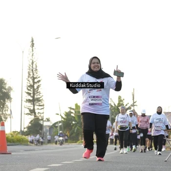Runner Photo 7684368