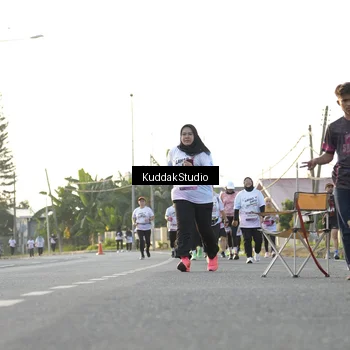 Runner Photo 7684375