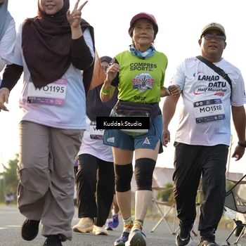 Runner Photo 7684411