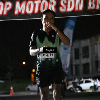 Runner Photo 7684423