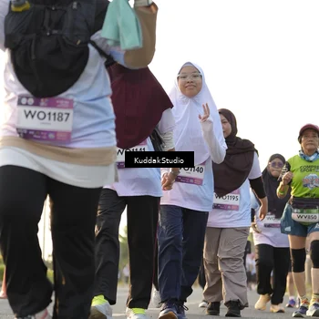 Runner Photo 7684426