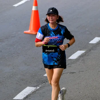Runner Photo 7684430