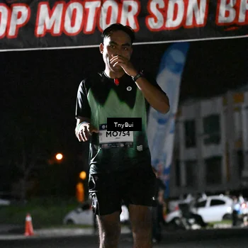 Runner Photo 7684431