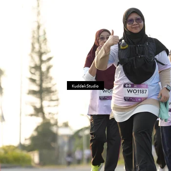 Runner Photo 7684438