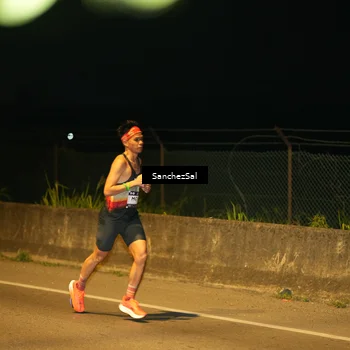 Runner Photo 7684446
