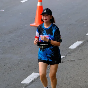 Runner Photo 7684450