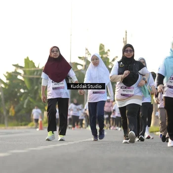 Runner Photo 7684453