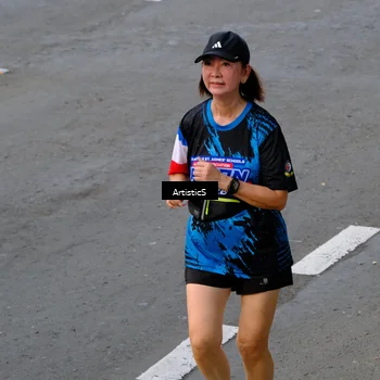 Runner Photo 7684461