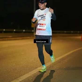 Runner Photo 7684492