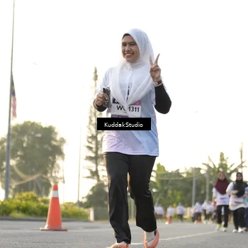 Runner Photo 7684493